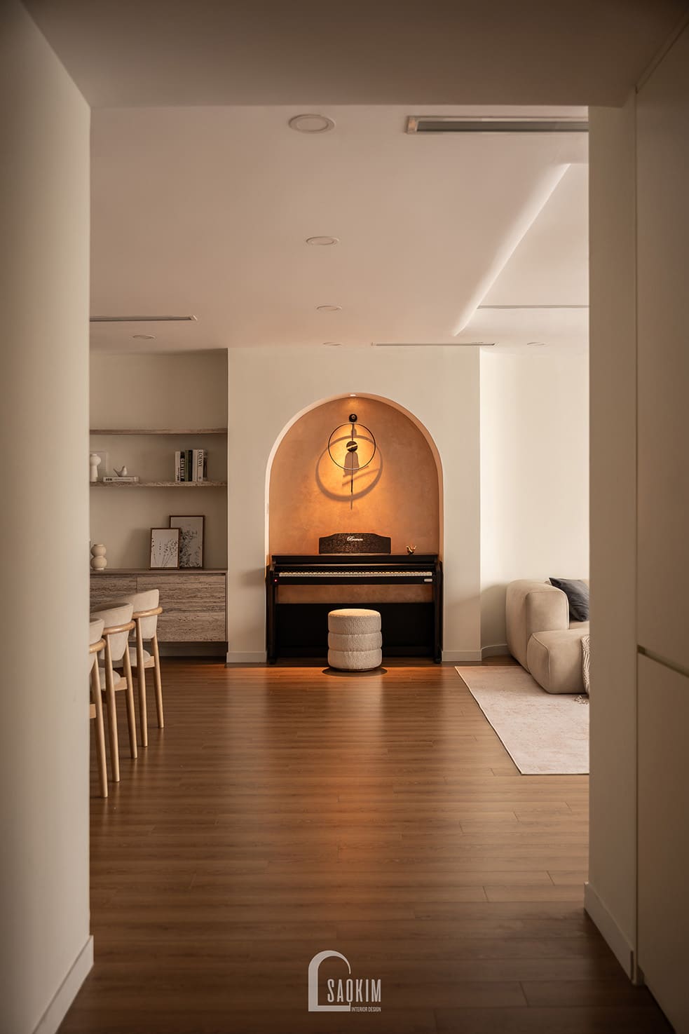 Thiết kế thi công nội thất chung cư phong cách Wabi Sabi mix Japandi dự án Hà Nội Paragon 138m2 không gian thưu giãn đánh đàn piano