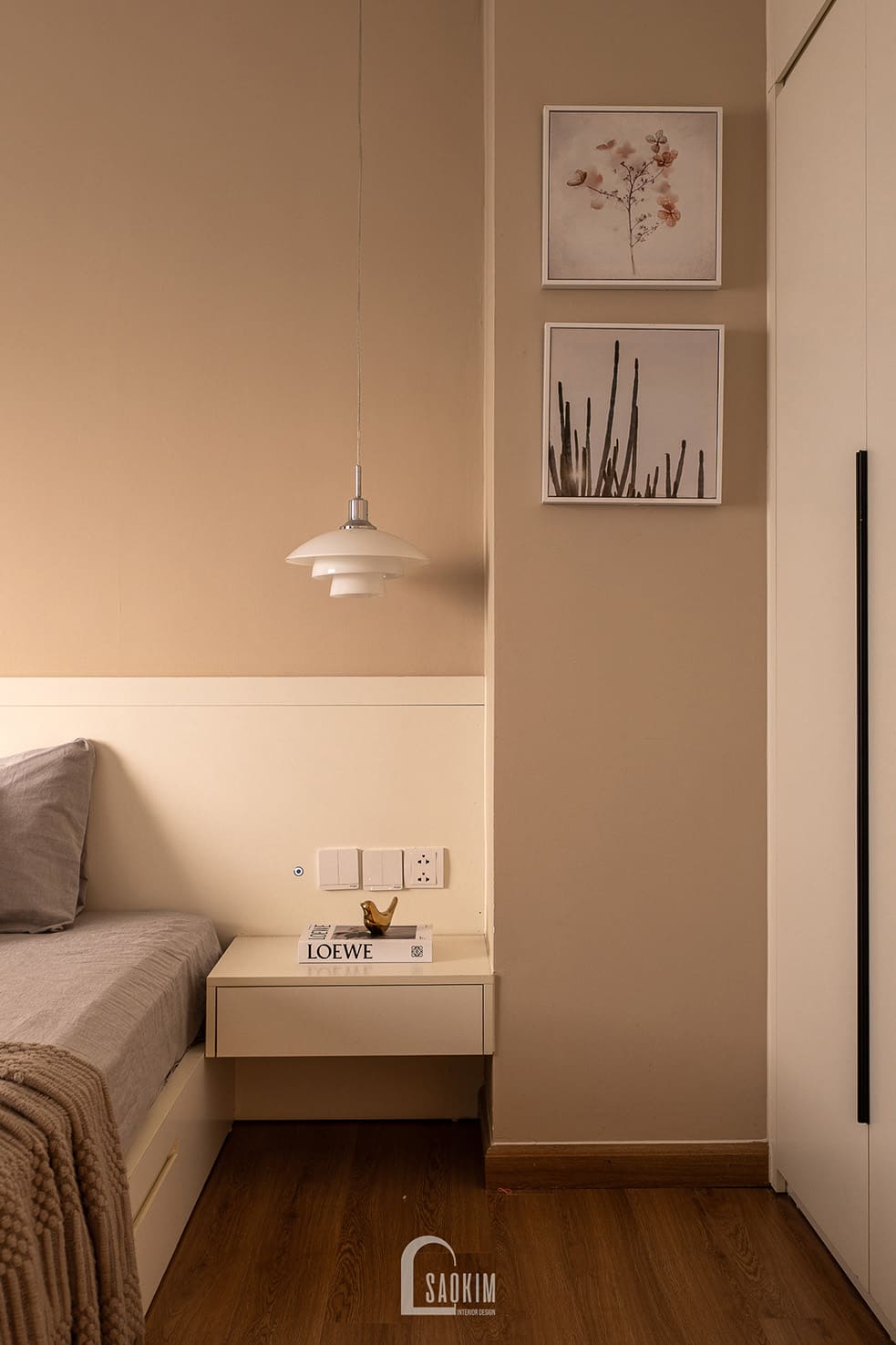 Thiết kế thi công nội thất phòng ngủ chính chung cư phong cách Wabi Sabi mix Japandi dự án Hà Nội Paragon 138m2