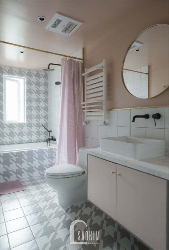 Không gian phòng tắm sạch sẽ, thoáng mát