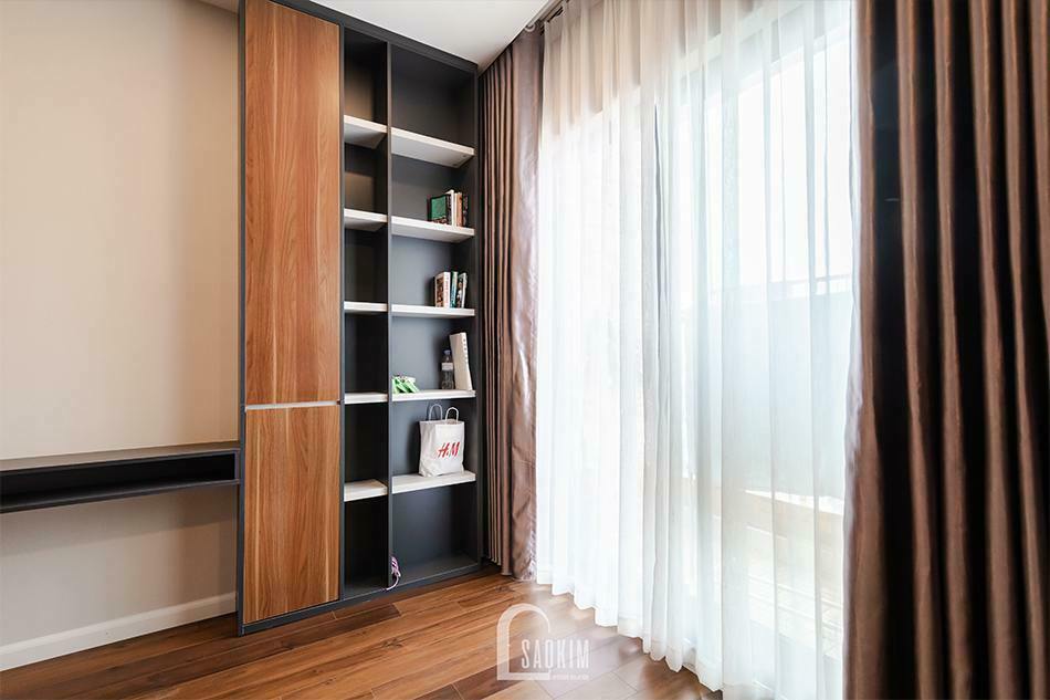 Kệ sách bố trí tại phòng ngủ master