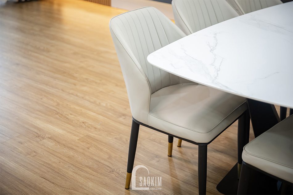 Ảnh chụp cận cảnh bộ bàn ăn 6 ghế