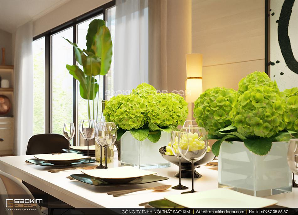 Bàn ăn cuốn hút, hấp dẫn hơn với vẻ đẹp lung linh của các bình hoa cẩm tú cầu