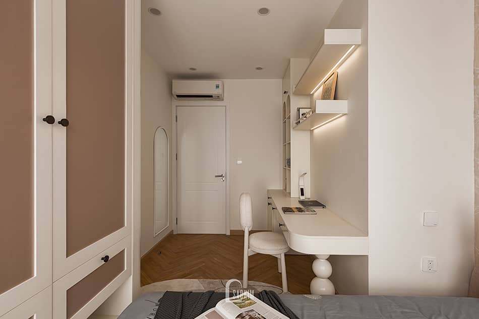 Hoàn thiện thiết kế thi công nội thất phòng ngủ con gái chung cư Aqua Bay Ecopark - phong cách Parisian ấm áp, dễ thương, đúng với tâm lý của trẻ nhỏ.